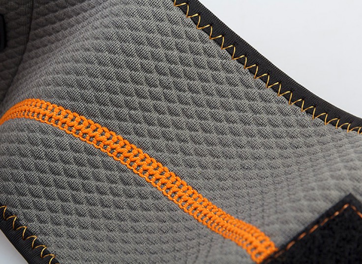 مچ بند و زانو بند ورزشی LIVE UP