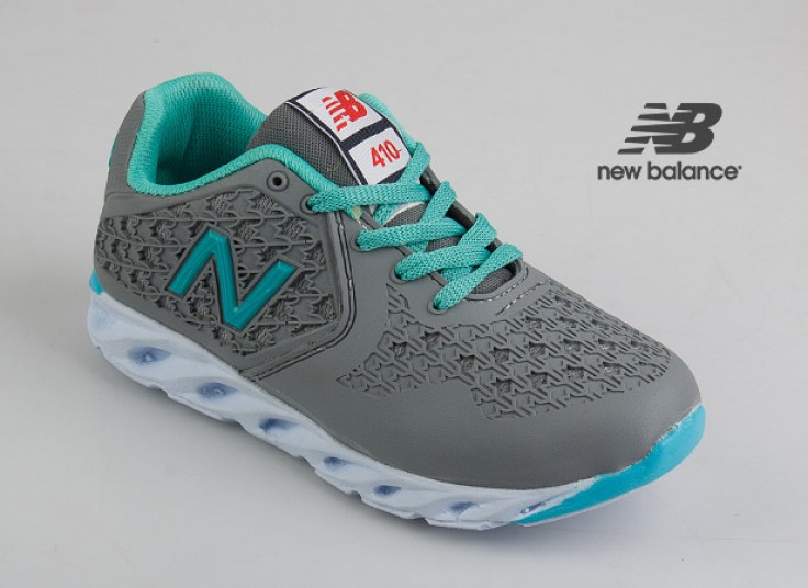 کفش ورزشی زنانه New Balance