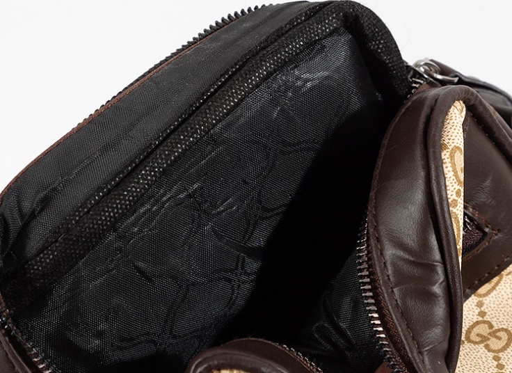 کیف پاسپورتی طرح Gucci 