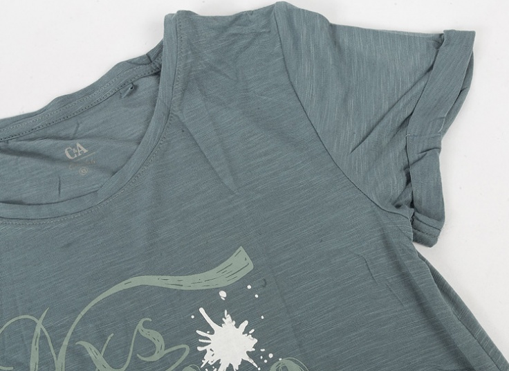 تیشرت زنانه طرحدار C & A