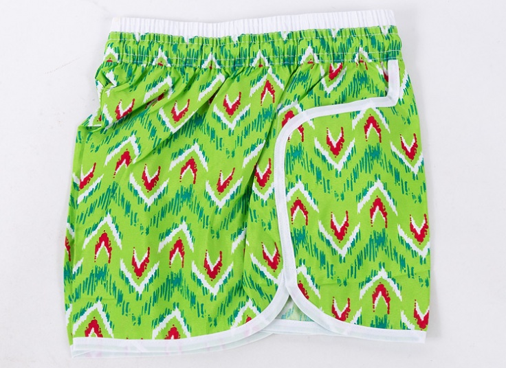 شلوارک زنانه طرح هاوایی