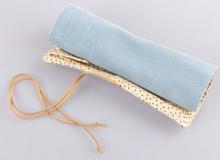 جامدادی رولی Glad