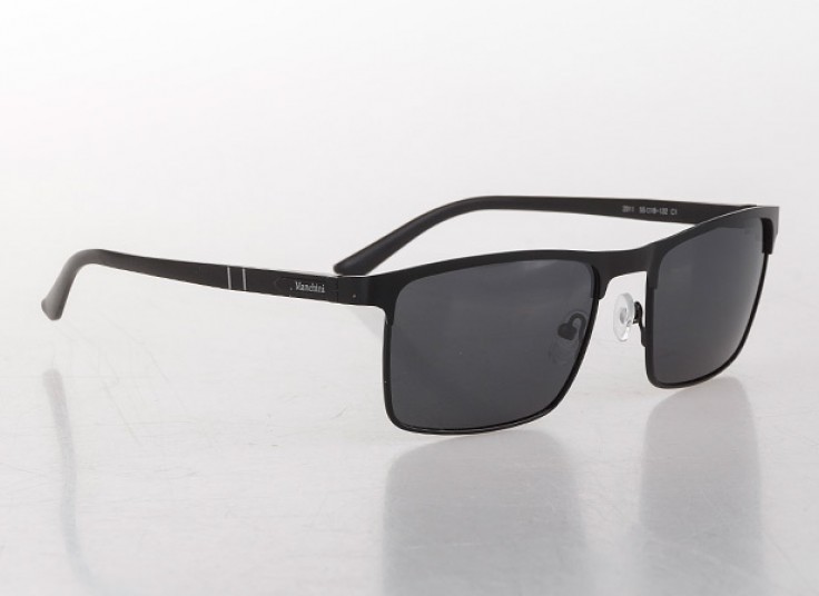 عینک آفتابی پلورایز Manchini