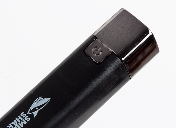 چراغ قوه قابل شارژ SMILING SHARK