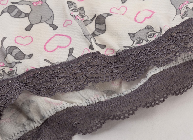 شلوارک زنانه طرح راکون