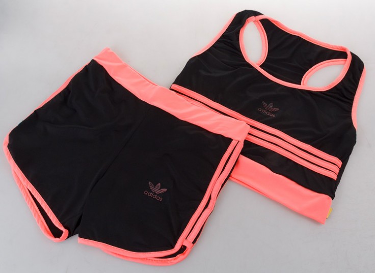 ست نیم تنه و شورتک طرح adidas