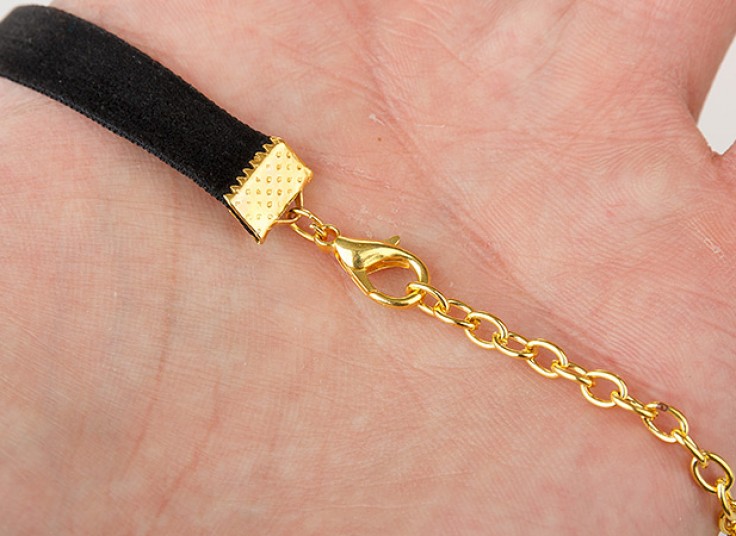 گردنبند آویزدار