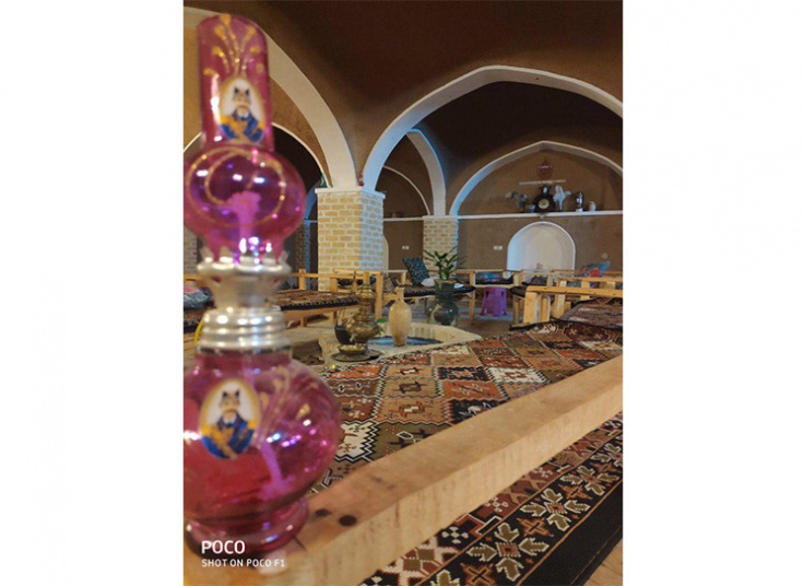 تور کویر ابوزید آباد آژانس شال و کلاه سفر