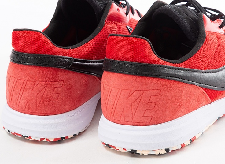 کفش فوتسال Nike