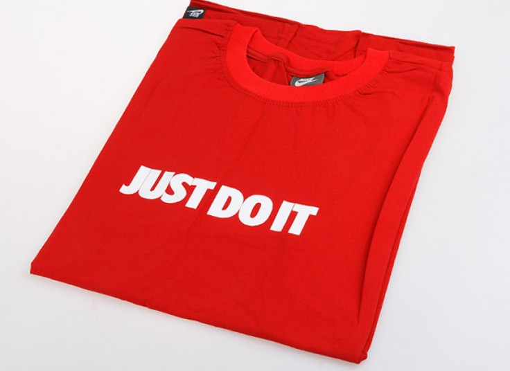 تیشرت آستین کوتاه طرح NIKE