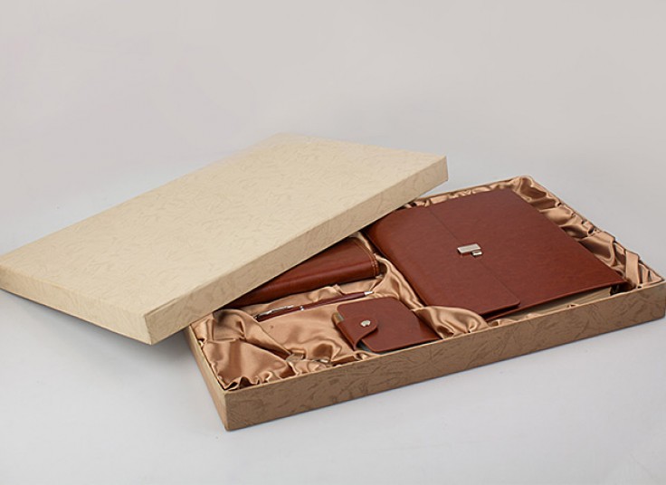 ست مدیریتی چرمی مردانه