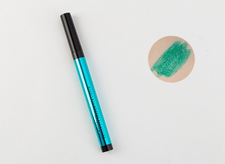 خط چشم ماژیکی M.A.C