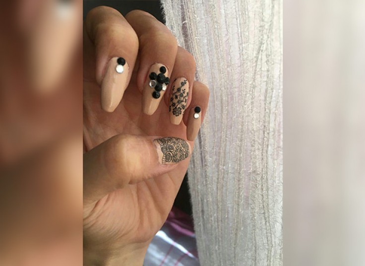 خدمات ناخن سالن زیبایی مرینا