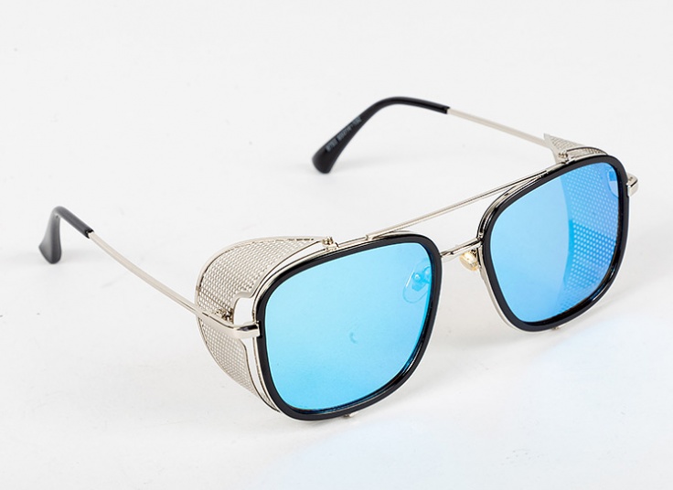 عینک آفتابی بغل توری