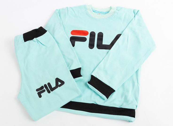 بلوز و شلوار بچگانه