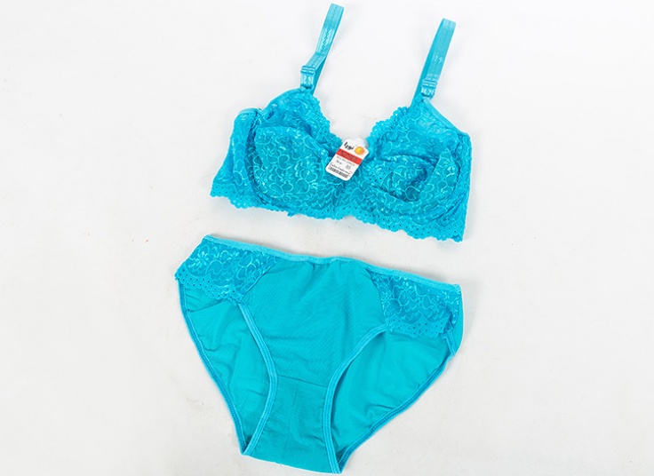 ست لباس زیر نورا