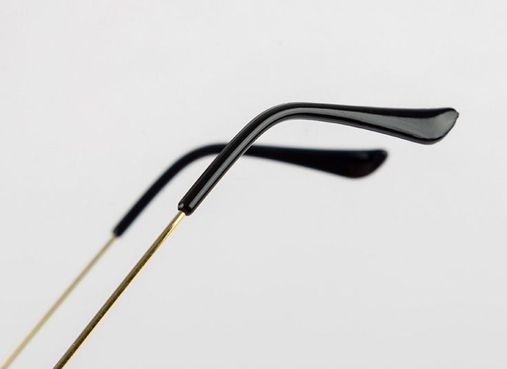 عینک آفتابی بچگانه طرح rayban