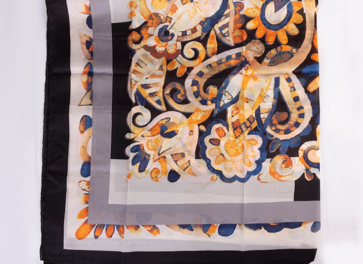 روسری ساتن قواره دار Ziboo