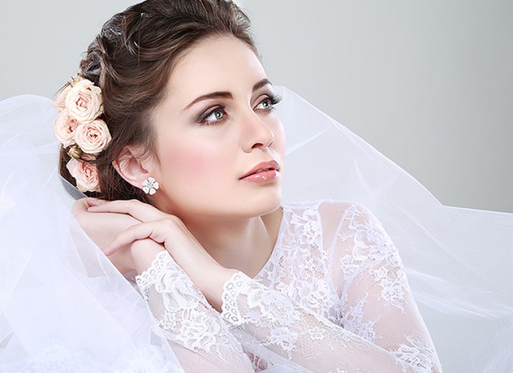 سالن زیبایی ماه پیشونی