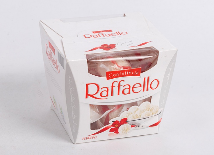 شکلات نارگیلی Raffaello