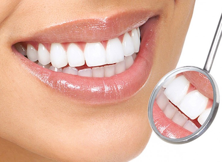 جرم گیری با بروساژ در کلینیک دکتر کازرانی