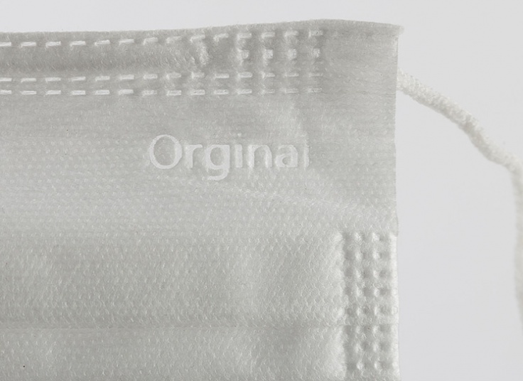 ماسک یکبار مصرف سه لایه