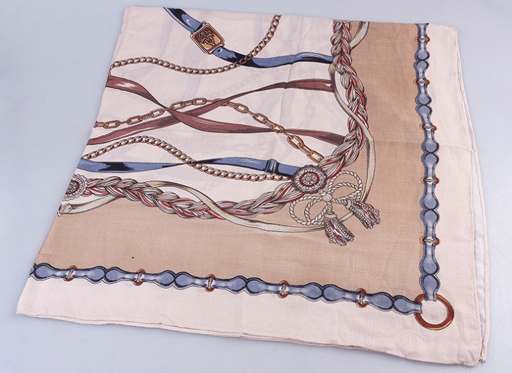 روسری طرح HERMES