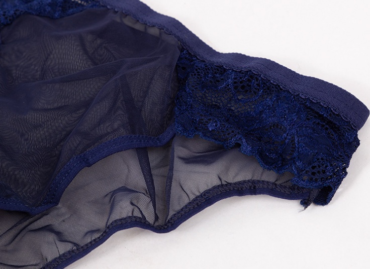 لباس زیر هارنس دار Ailar