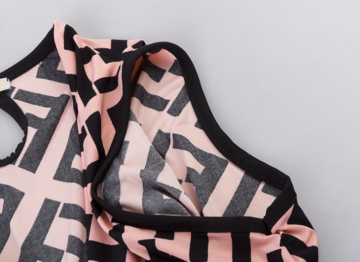 سرهمی زنانه طرح FENDI