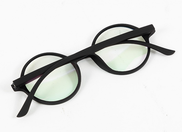 عینک طرح طبی Ruo Bo