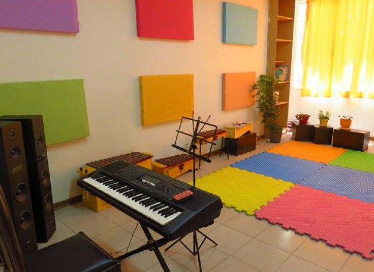 کارگاه آواز گروهی و استعداد سنجی صدای مهرورزان