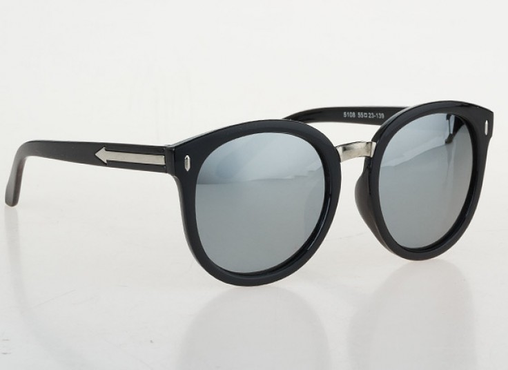 عینک آفتابی طرح Tailoring