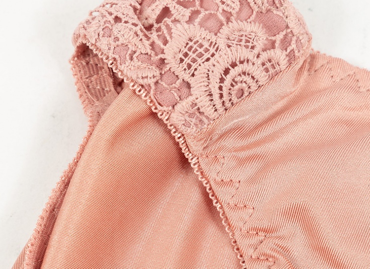 ست لباس زیر زنانه