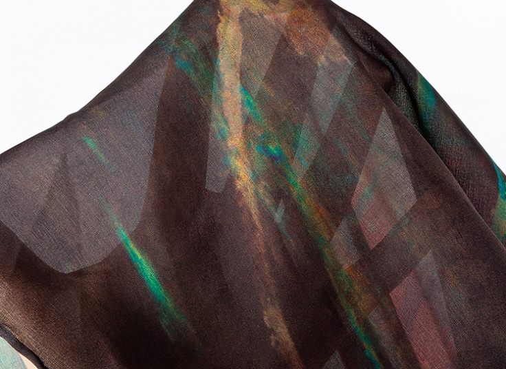 شال ساتن ابریشم دست دوز