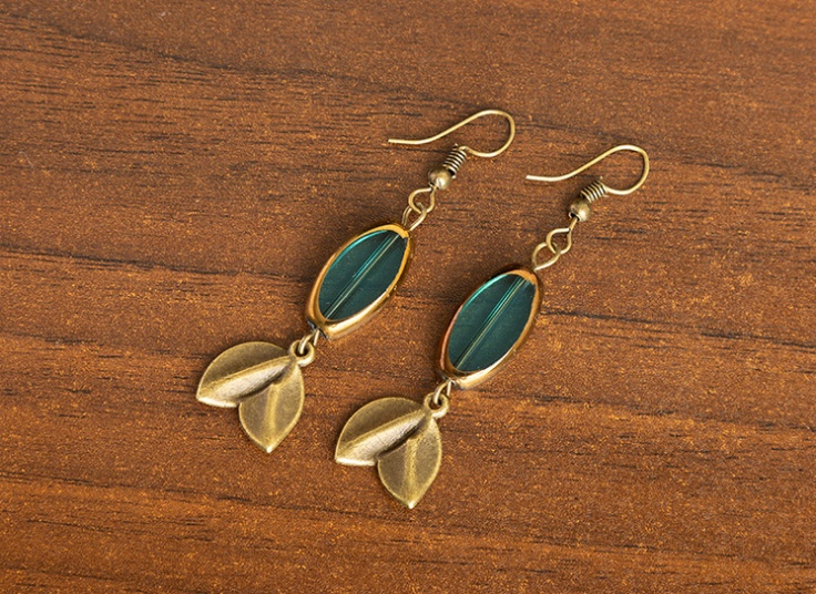 گوشواره برنزی