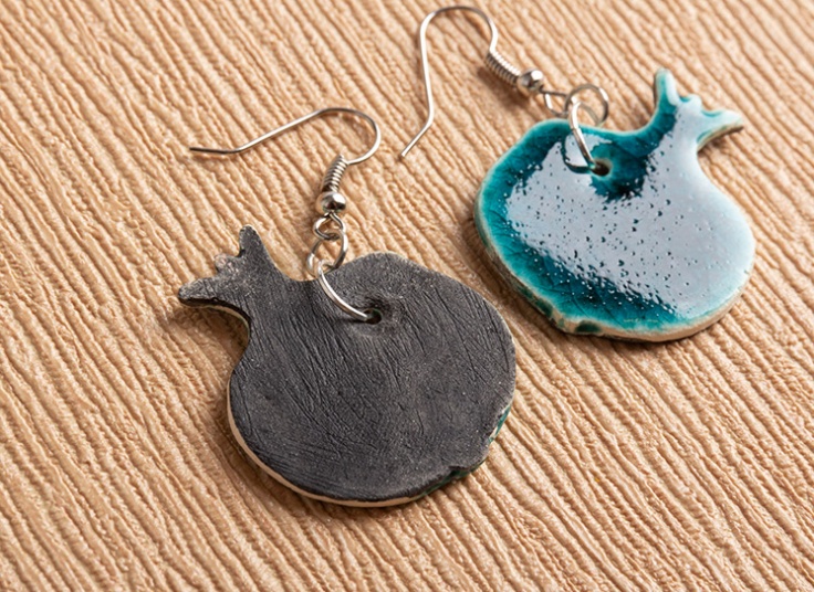 گوشواره سفالی انار