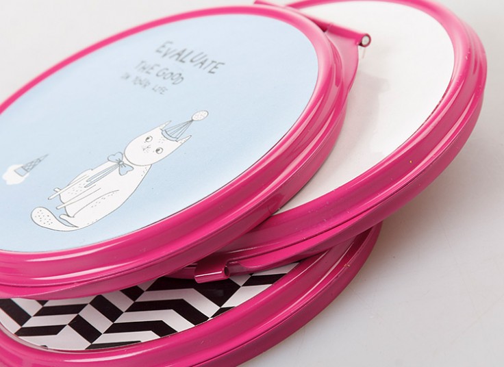 آینه جیبی happy melody