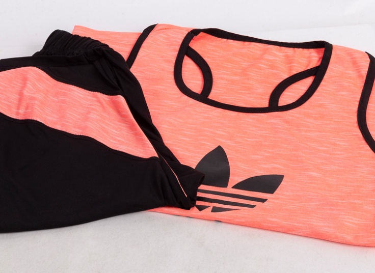 ست تاپ و شلوار طرح adidas