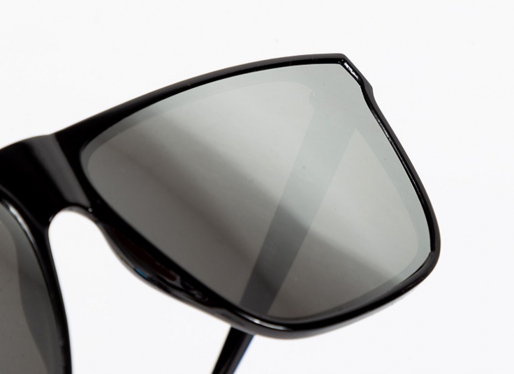 عینک آفتابی مردانه ZS20222