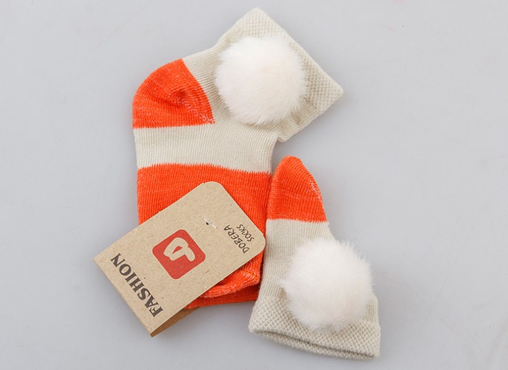 جوراب نوزادی DOBERA