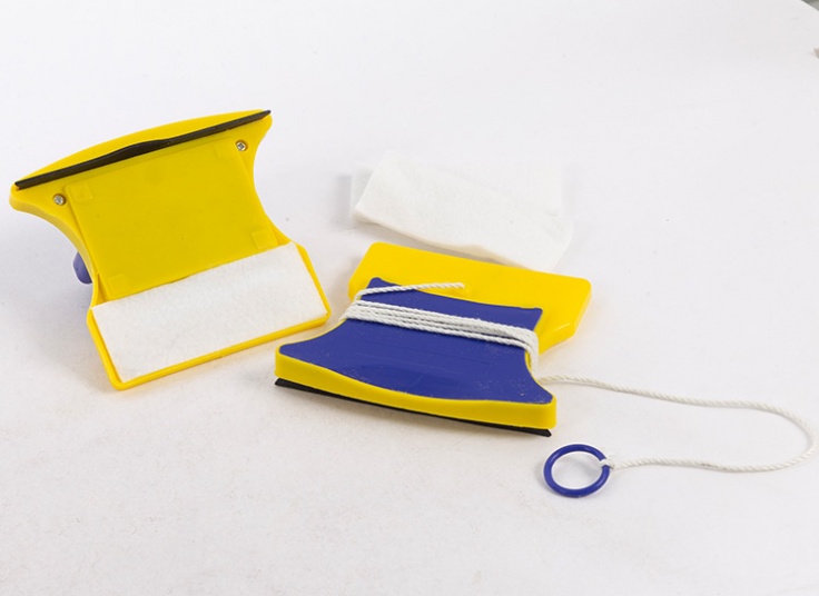 شیشه پاک کن دوطرفه مغناطیسی