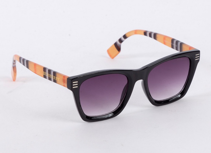 عینک آفتابی زنانه طرح Burberry مدل2818