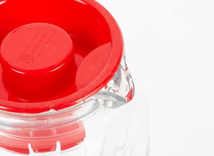 پارچ درب دار Persepolis