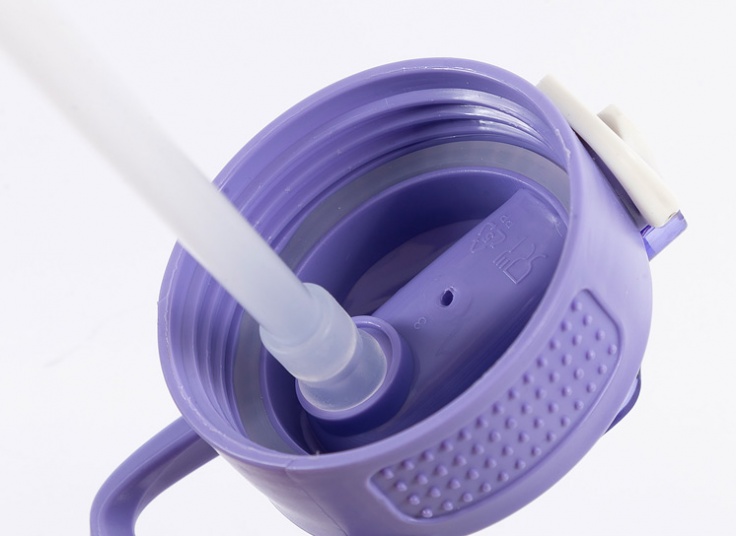 قمقمه نی‌دار سه‌رنگ