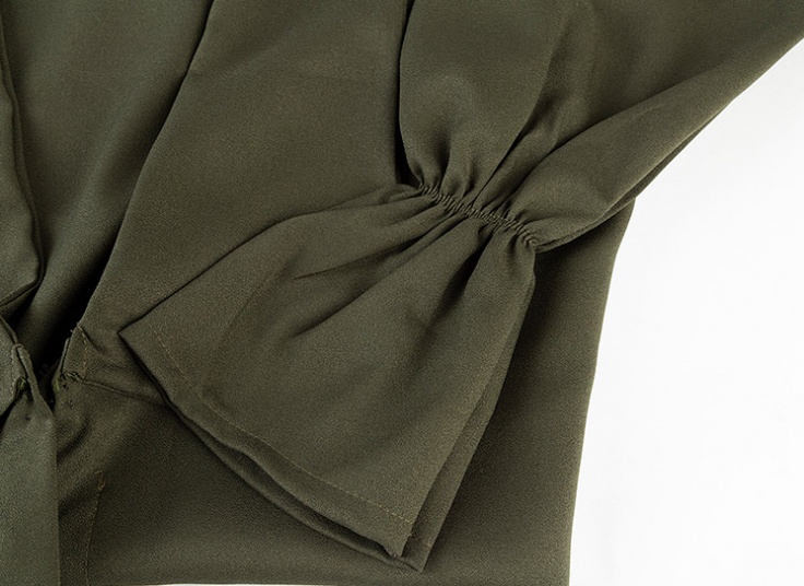 مانتو کرپ یقه آمریکایی