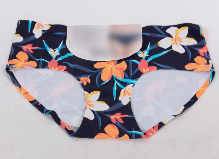 لباس زیر زنانه بدون دوخت Hana