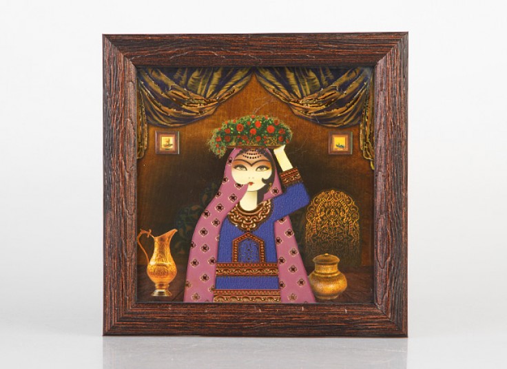 تابلو نفیس و نقش برجسته خاتون