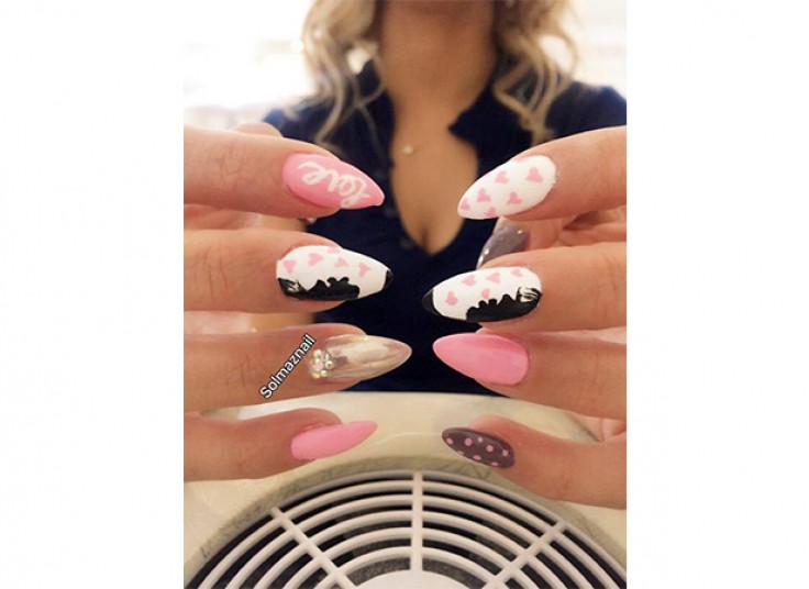 آموزش کاشت ناخن در سالن سولی ناز