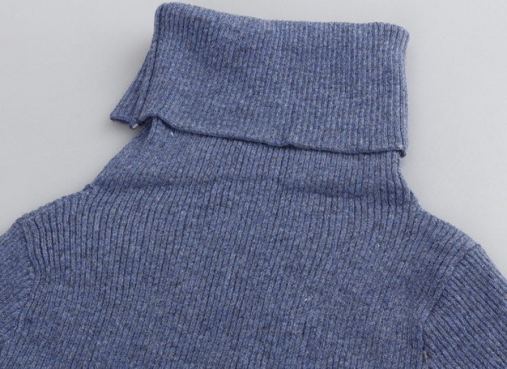 بلوز بافت یقه اسکی زنانه