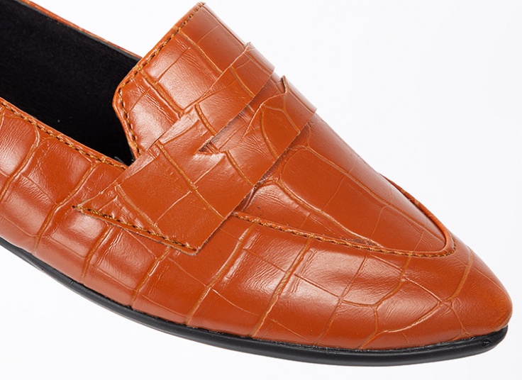 کفش کالج زنانه